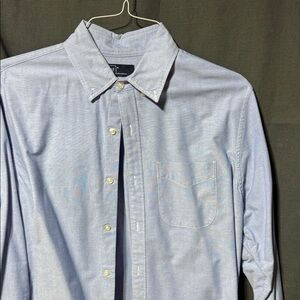 GAP Men's Sky Blue Casual Button-Down Shirt